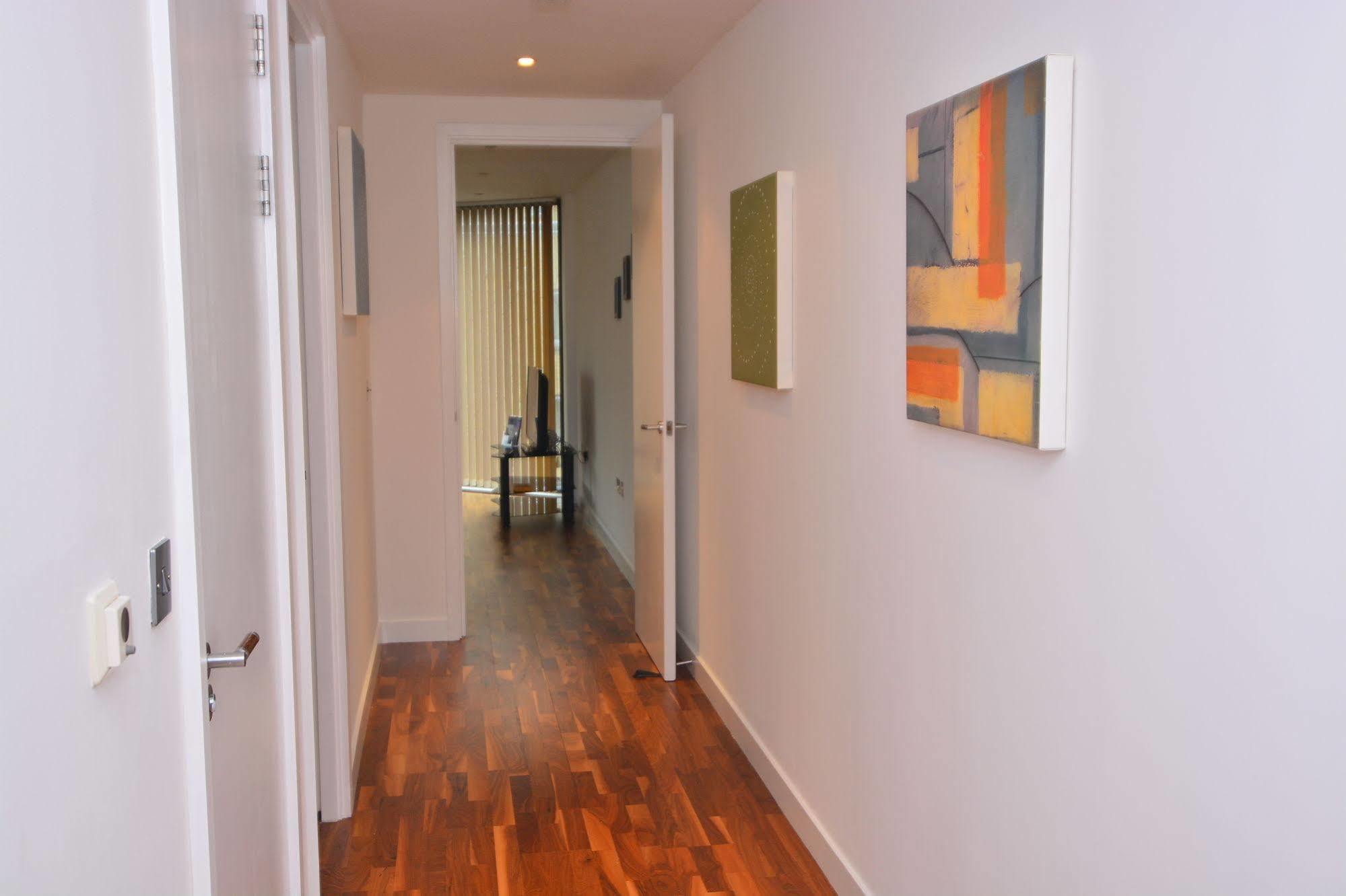 Apartment Wharf - Canary South Londyn Zewnętrze zdjęcie